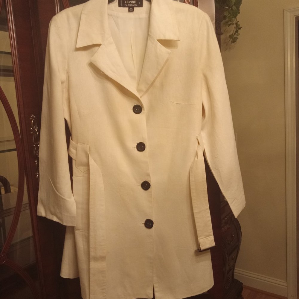 Woman's jacket - Picture 5 of 6